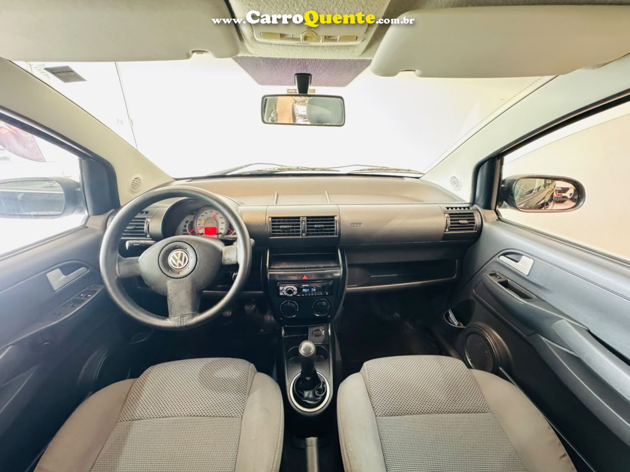 VOLKSWAGEN   FOX PLUS 1.0MI 1.0MI TOTAL FLEX 8V 4P   PRETO 2009 1.0 FLEX - Loja