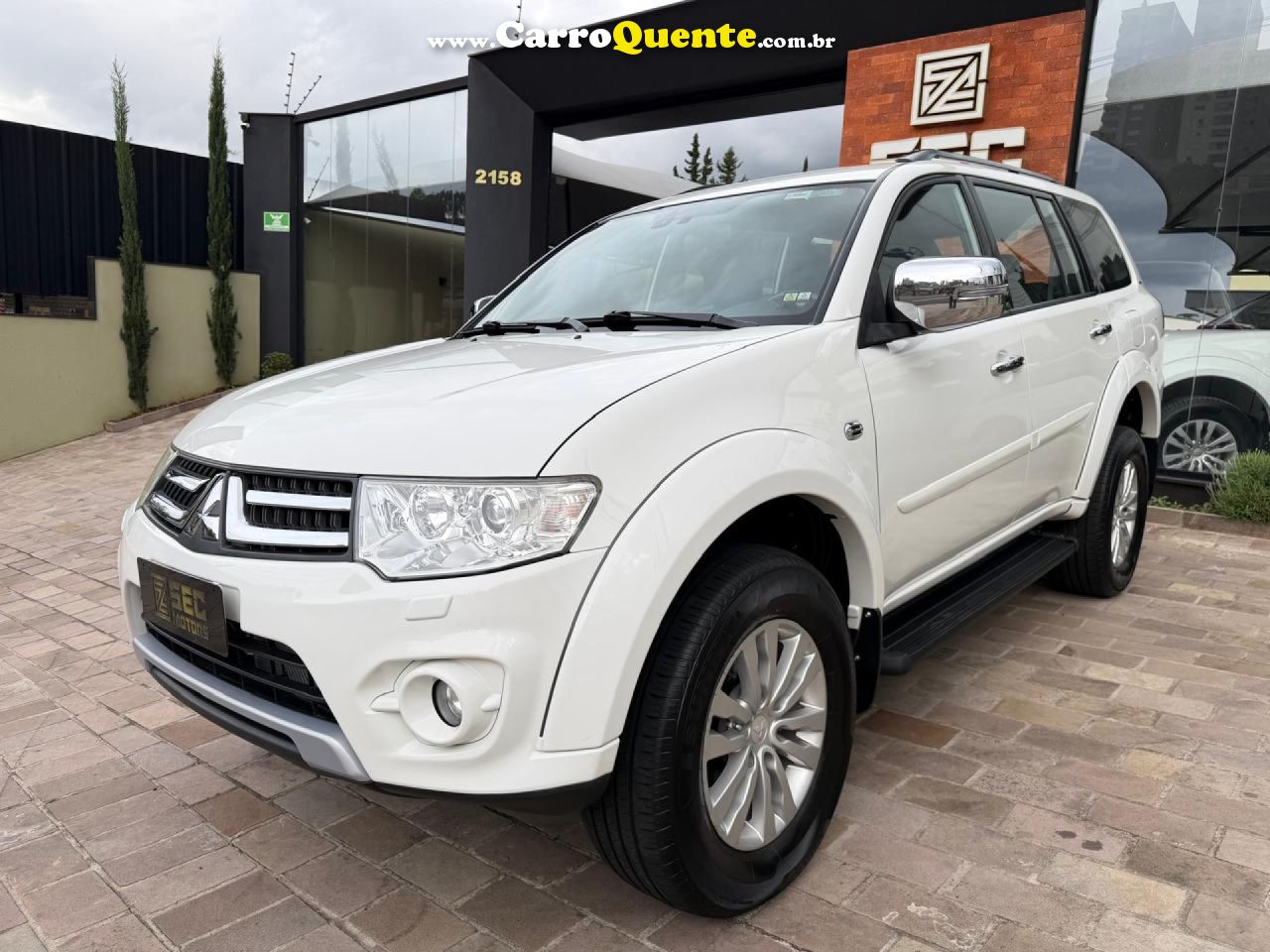 MITSUBISHI   PAJERO DAKARHPE 3.5 4X4 FLEX 5P AUT.   BRANCO 2015 3.5 FLEX - Loja