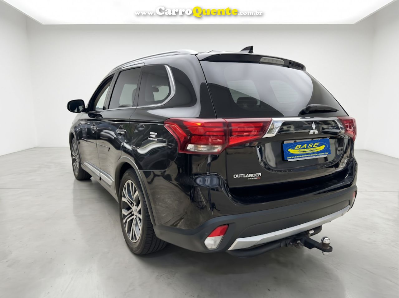 MITSUBISHI   OUTLANDER 3.0 GT 3.0 V6 AUT.   PRETO 2018 3.0 GASOLINA - Loja