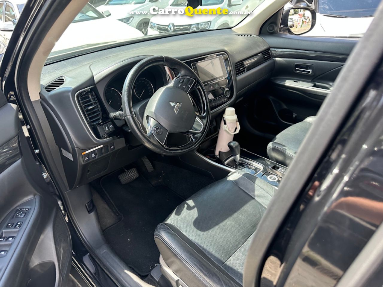 MITSUBISHI   OUTLANDER 3.0 GT 3.0 V6 AUT.   PRETO 2018 3.0 GASOLINA - Loja