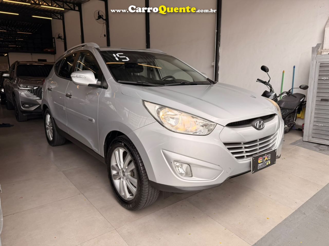 HYUNDAI   IX35 GLS 2.0 16V 2WD FLEX AUT.   PRATA 2015 2.0 FLEX - Loja