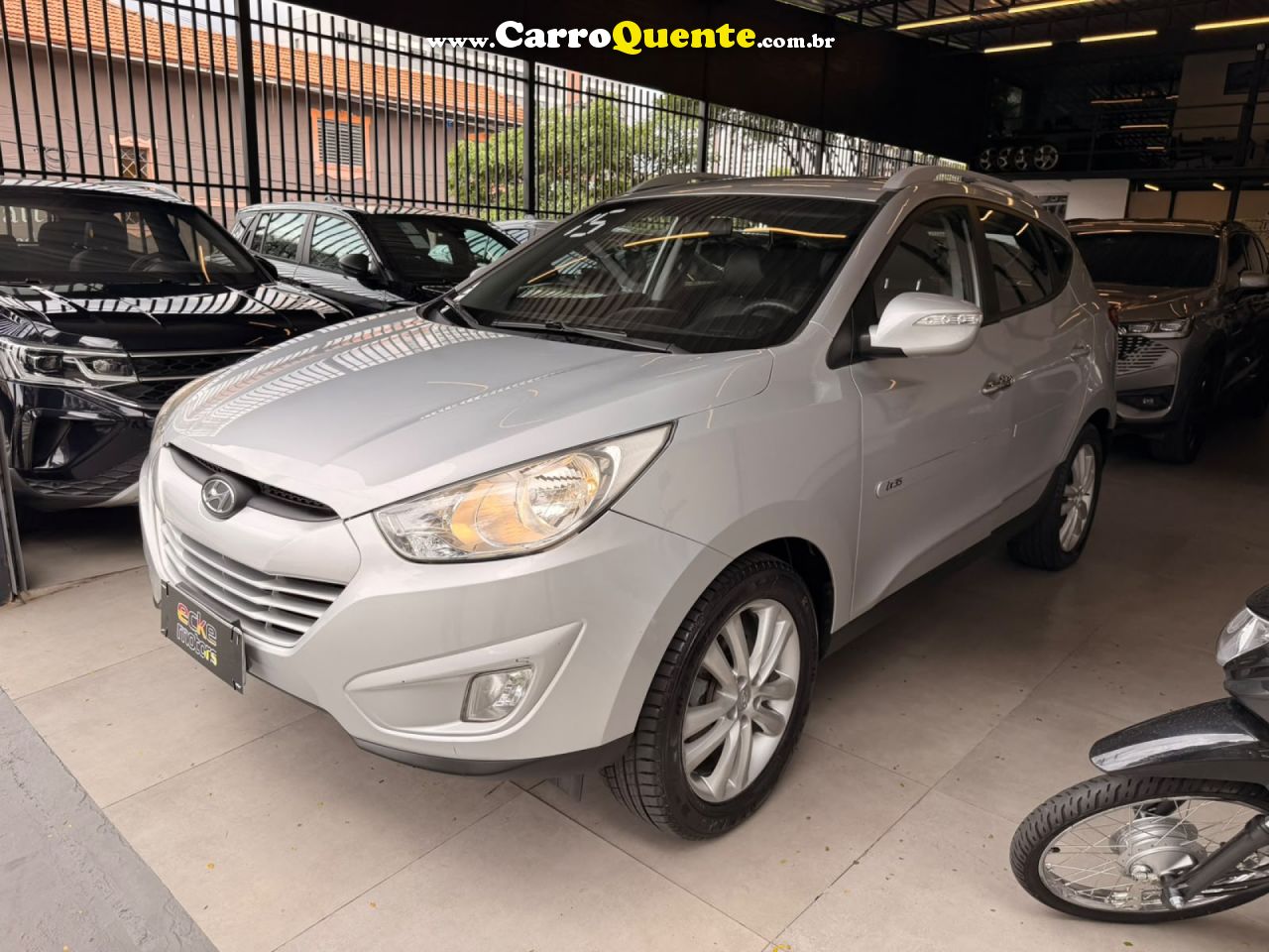 HYUNDAI   IX35 GLS 2.0 16V 2WD FLEX AUT.   PRATA 2015 2.0 FLEX - Loja