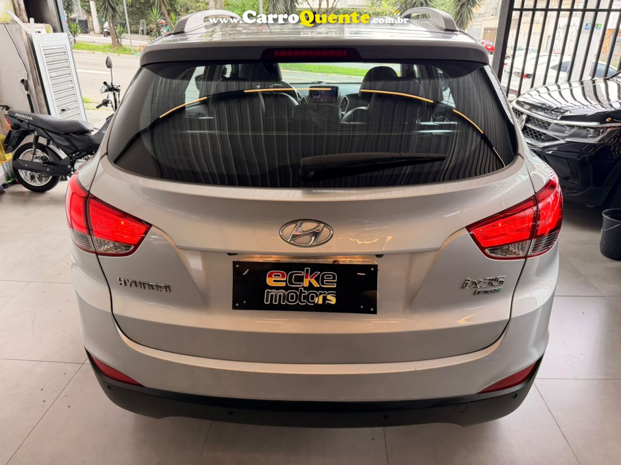 HYUNDAI   IX35 GLS 2.0 16V 2WD FLEX AUT.   PRATA 2015 2.0 FLEX - Loja
