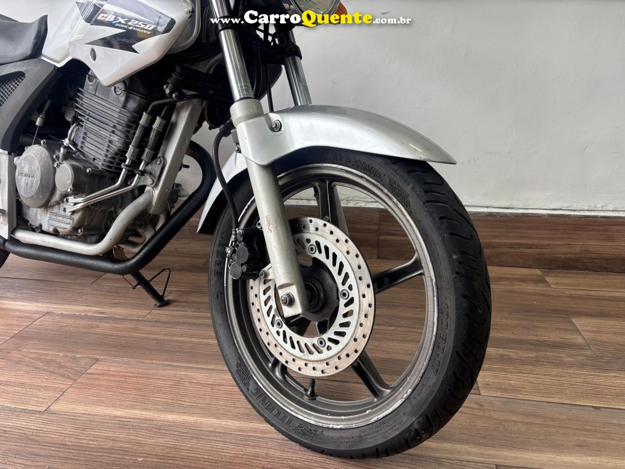 HONDA   CBX 250 TWISTER   PRATA 2007 250 GASOLINA - Loja