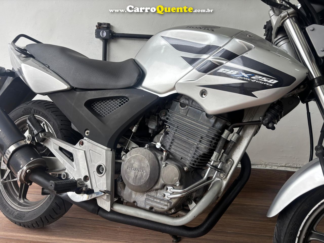 HONDA   CBX 250 TWISTER   PRATA 2007 250 GASOLINA - Loja