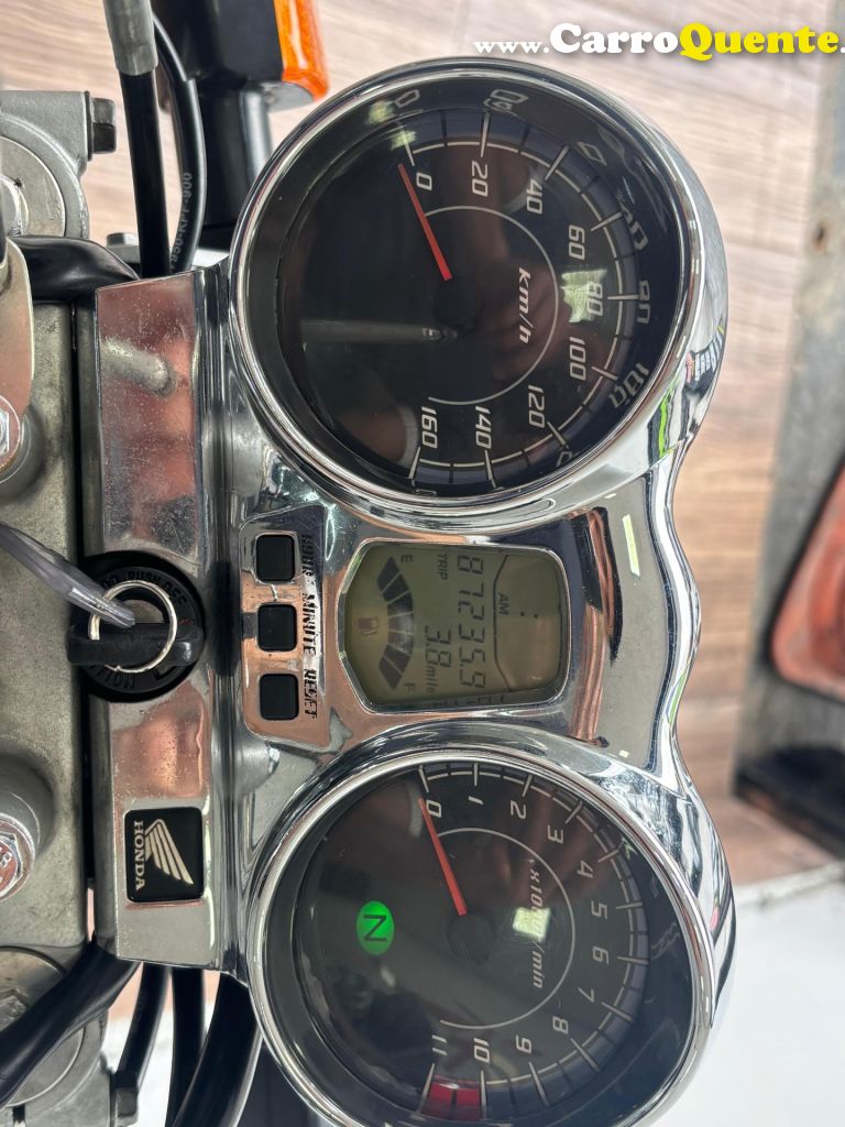 HONDA   CBX 250 TWISTER   PRATA 2007 250 GASOLINA - Loja