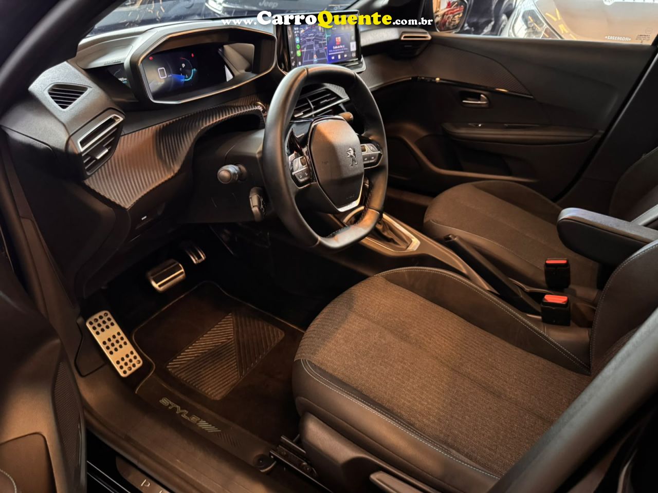 PEUGEOT   208 STYLE TURBO T200   PRETO 2024 1.0  FLEX - Loja