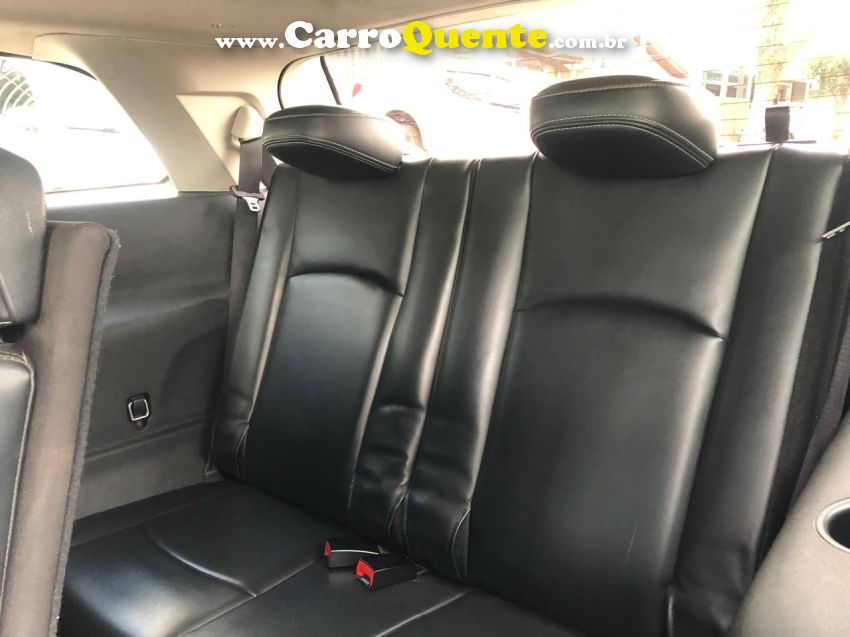 Fiat FREEMONT 2.4 PRECISION 16V GASOLINA 4P AUTOMÁTICO - Loja