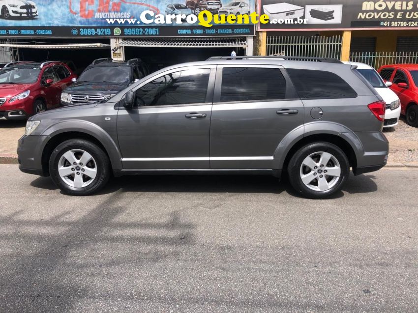 Fiat FREEMONT 2.4 PRECISION 16V GASOLINA 4P AUTOMÁTICO - Loja