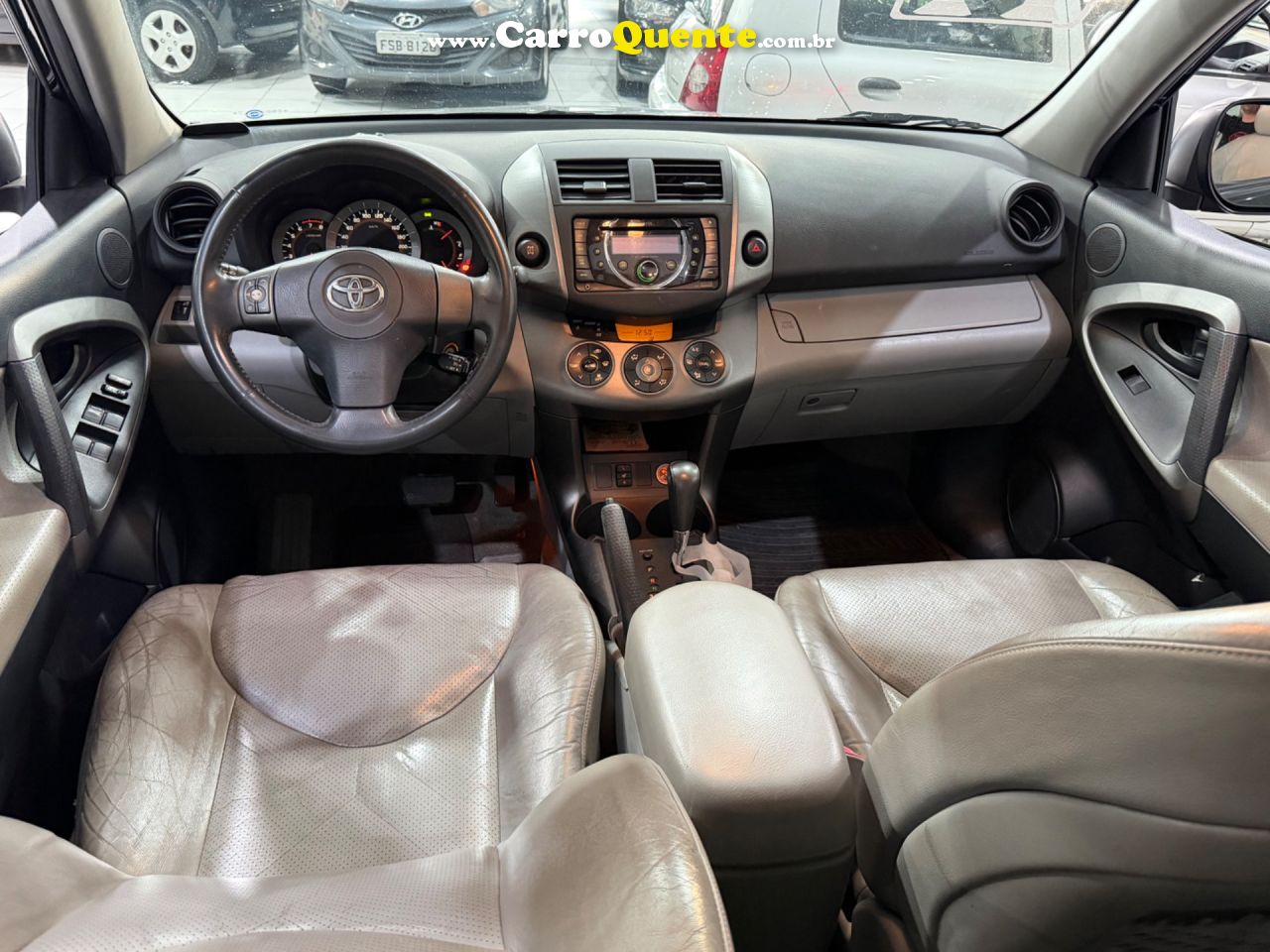 TOYOTA RAV4 2.4 4X4 16V 2011 - Loja