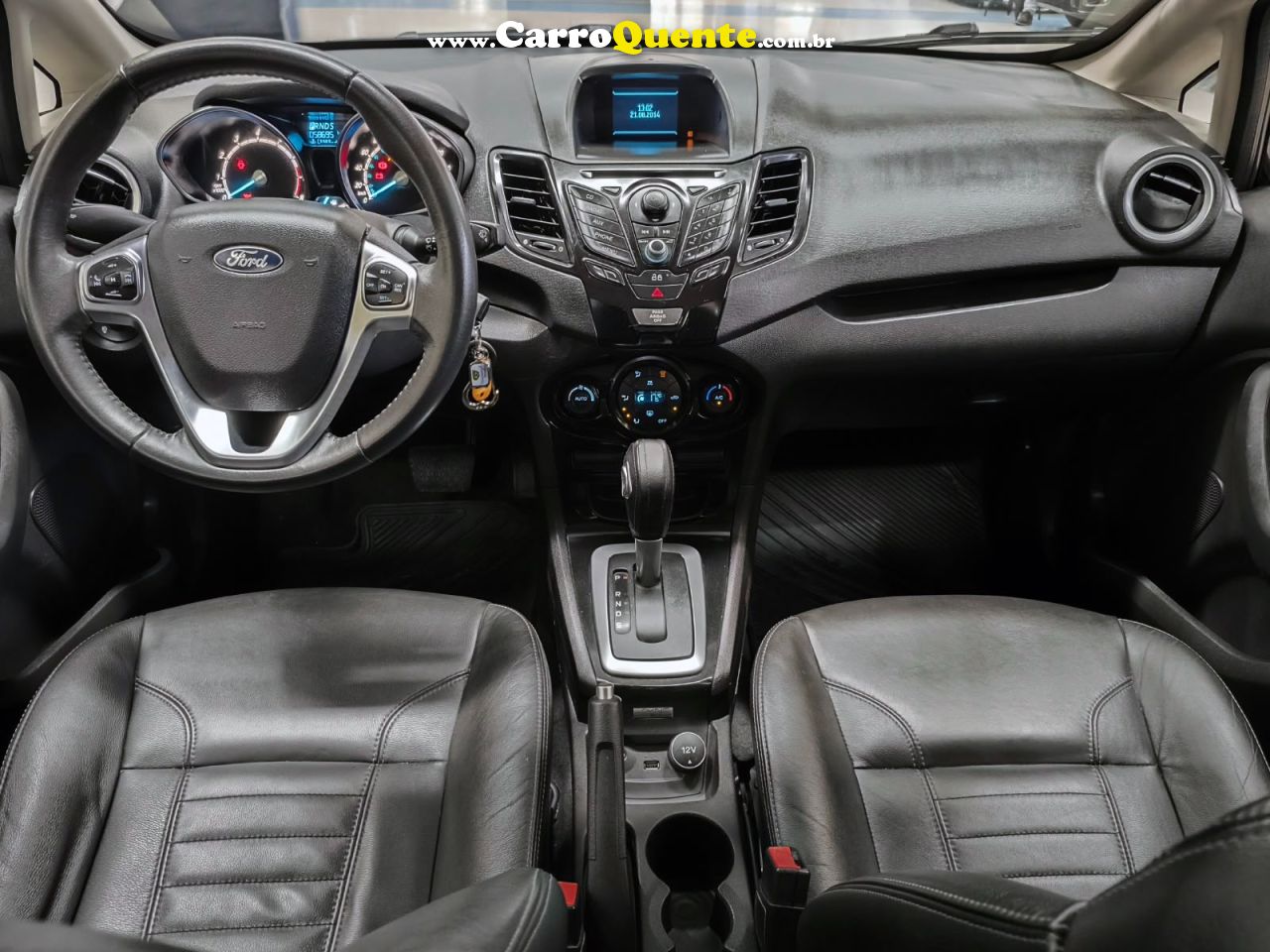 FORD FIESTA 1.6 TITANIUM SEDAN 16V 2015 - Loja
