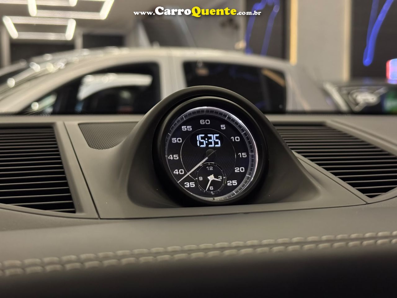 PORSCHE MACAN 2.0 TURBO PDK 2024 - Loja