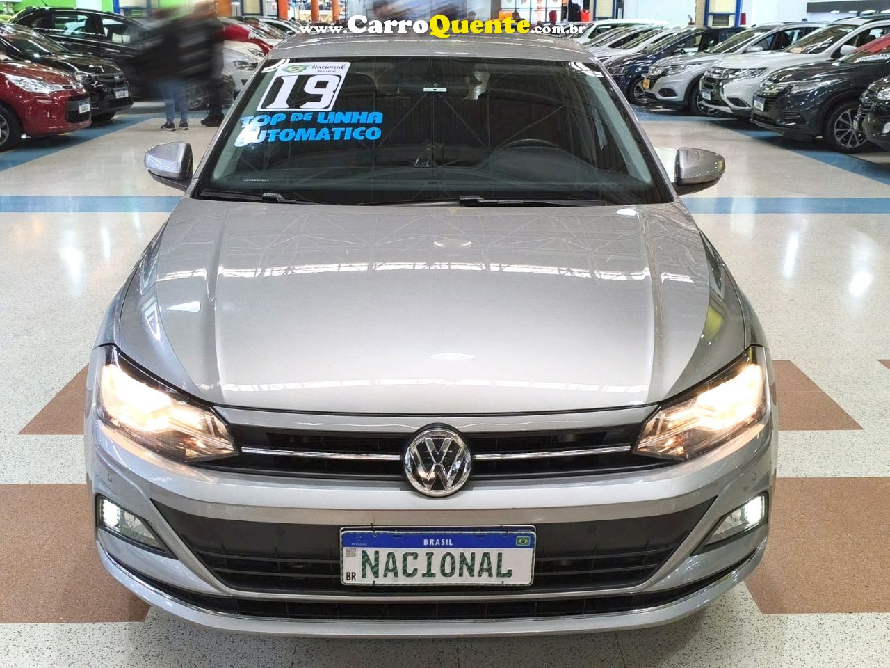 VOLKSWAGEN POLO 1.0 200 TSI HIGHLINE 2019 - Loja