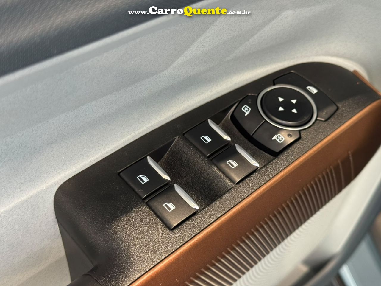FORD MAVERICK 2.0 ECOBOOST LARIAT FX4 2023 - Loja
