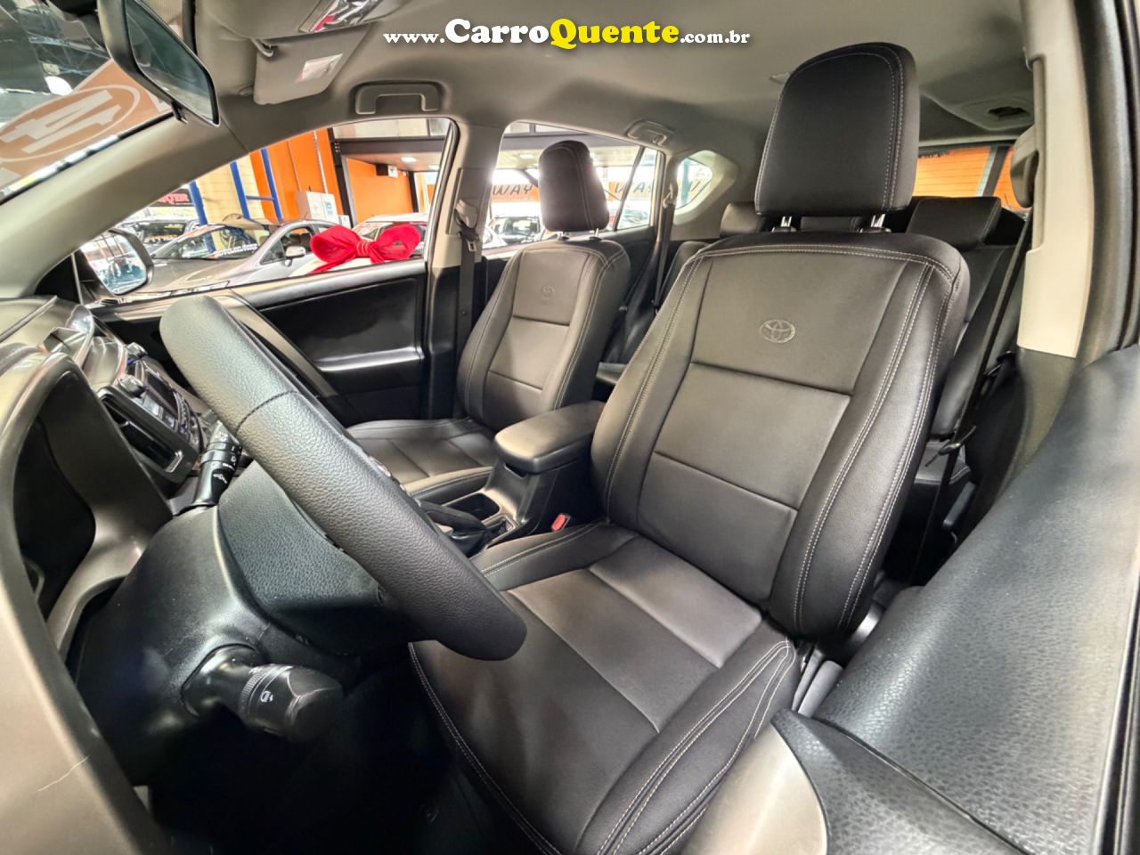 TOYOTA RAV4 2.0 4X2 16V 2014 - Loja