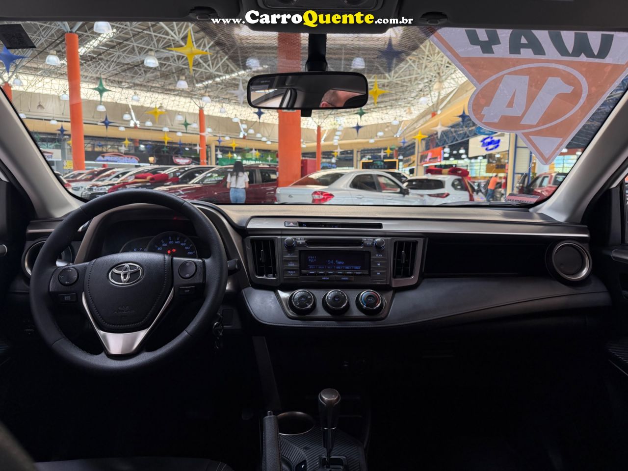 TOYOTA RAV4 2.0 4X2 16V 2014 - Loja
