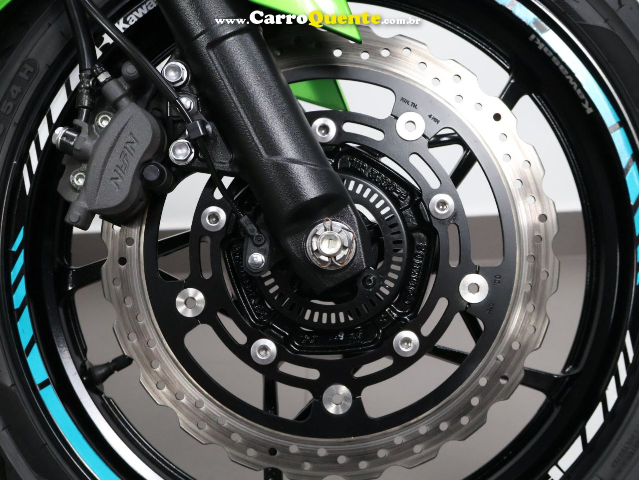 KAWASAKI Z400 ABS 2020 - Loja
