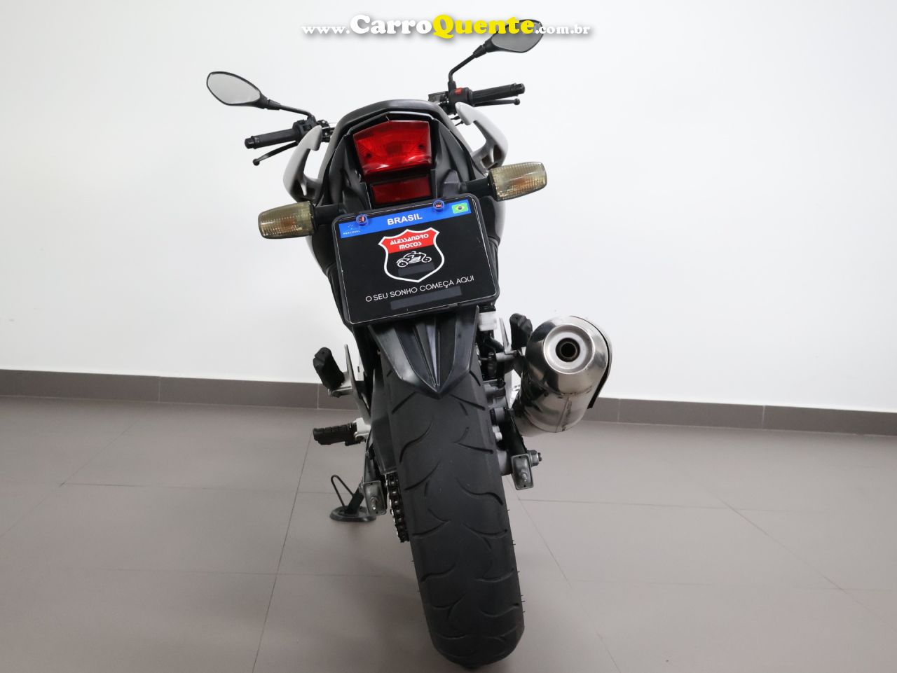 HONDA CB 300R 2013 - Loja