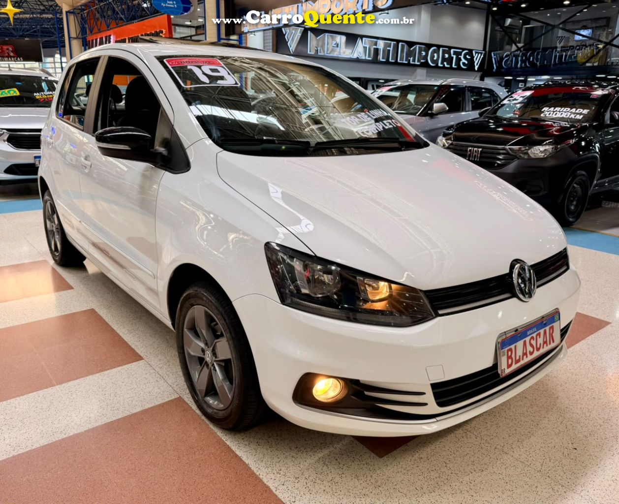 VOLKSWAGEN FOX 1.6 MSI TOTAL CONNECT TETO SOLAR 2019 - Loja