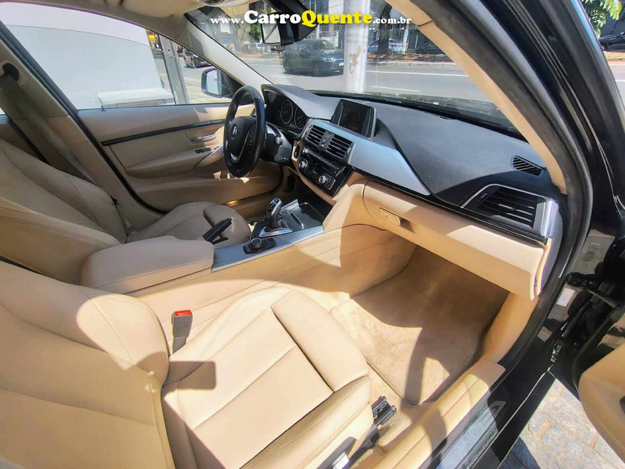 BMW 320i 2.0 SPORT 16V TURBO ACTIVE 2016 - Loja