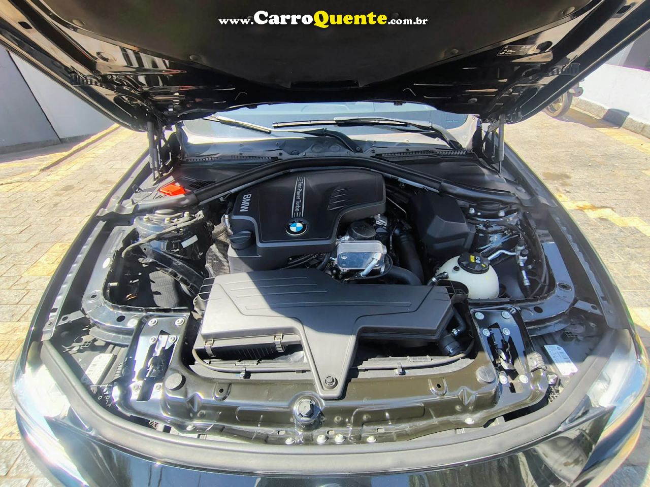 BMW 320i 2.0 SPORT 16V TURBO ACTIVE 2016 - Loja