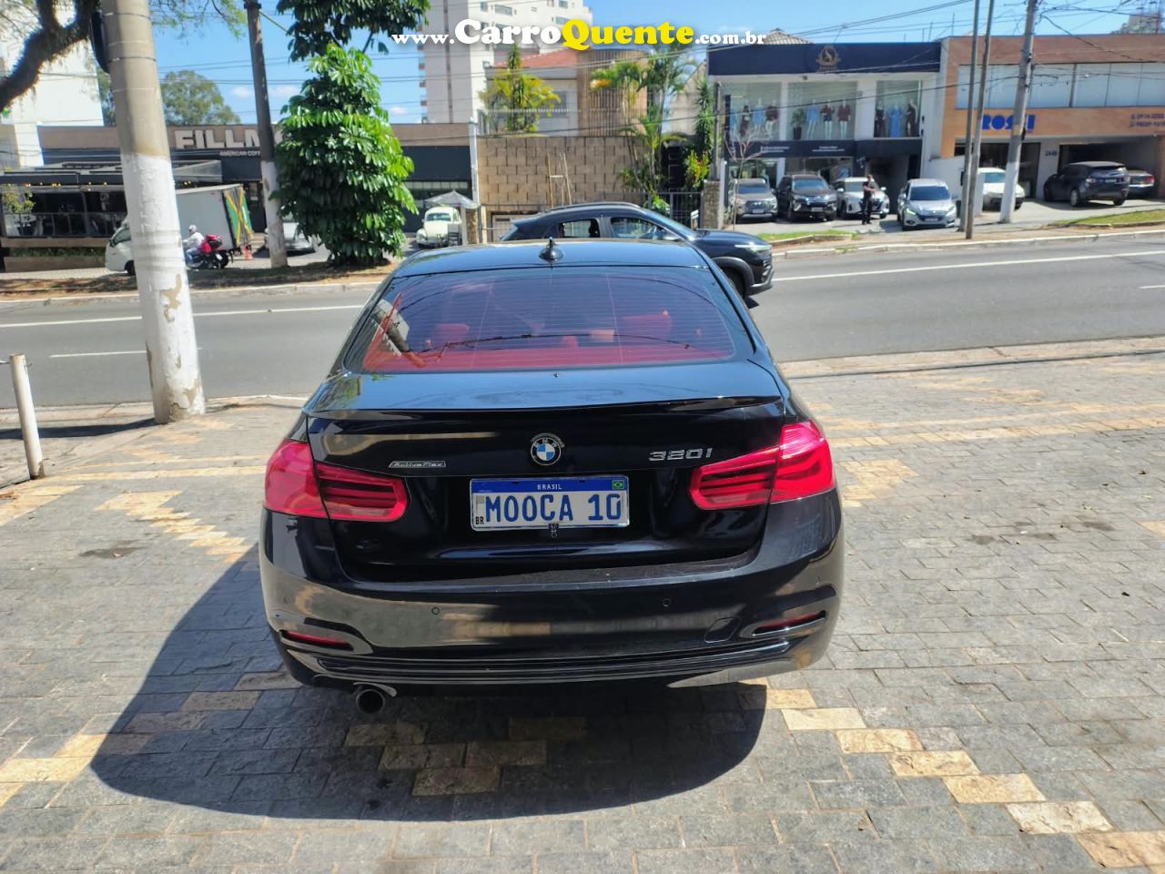BMW 320i 2.0 SPORT 16V TURBO ACTIVE 2016 - Loja