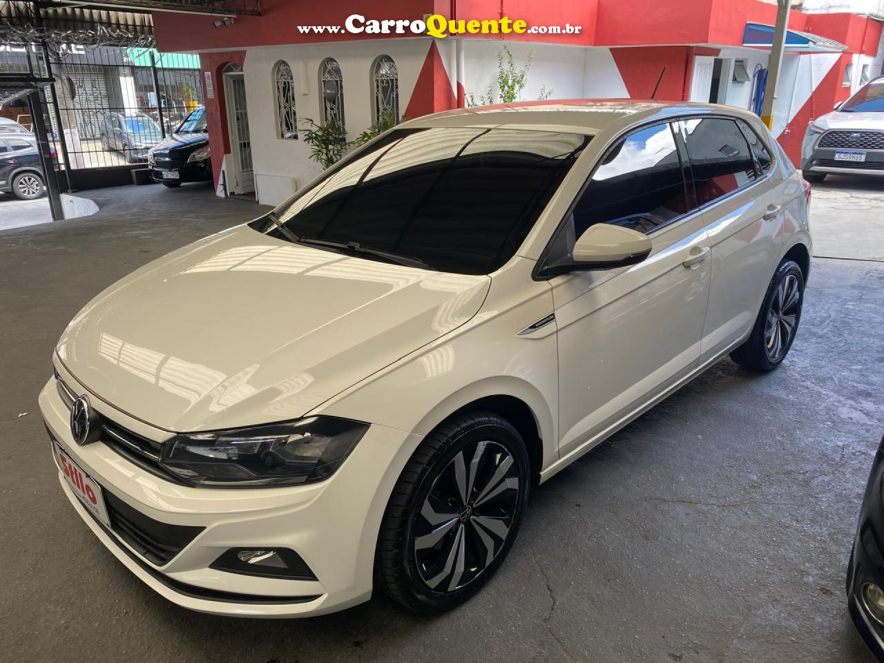 VOLKSWAGEN   POLO COMFORT. 200 TSI 1.0 FLEX 12V AUT.   BRANCO 2018 1.0 FLEX - Loja
