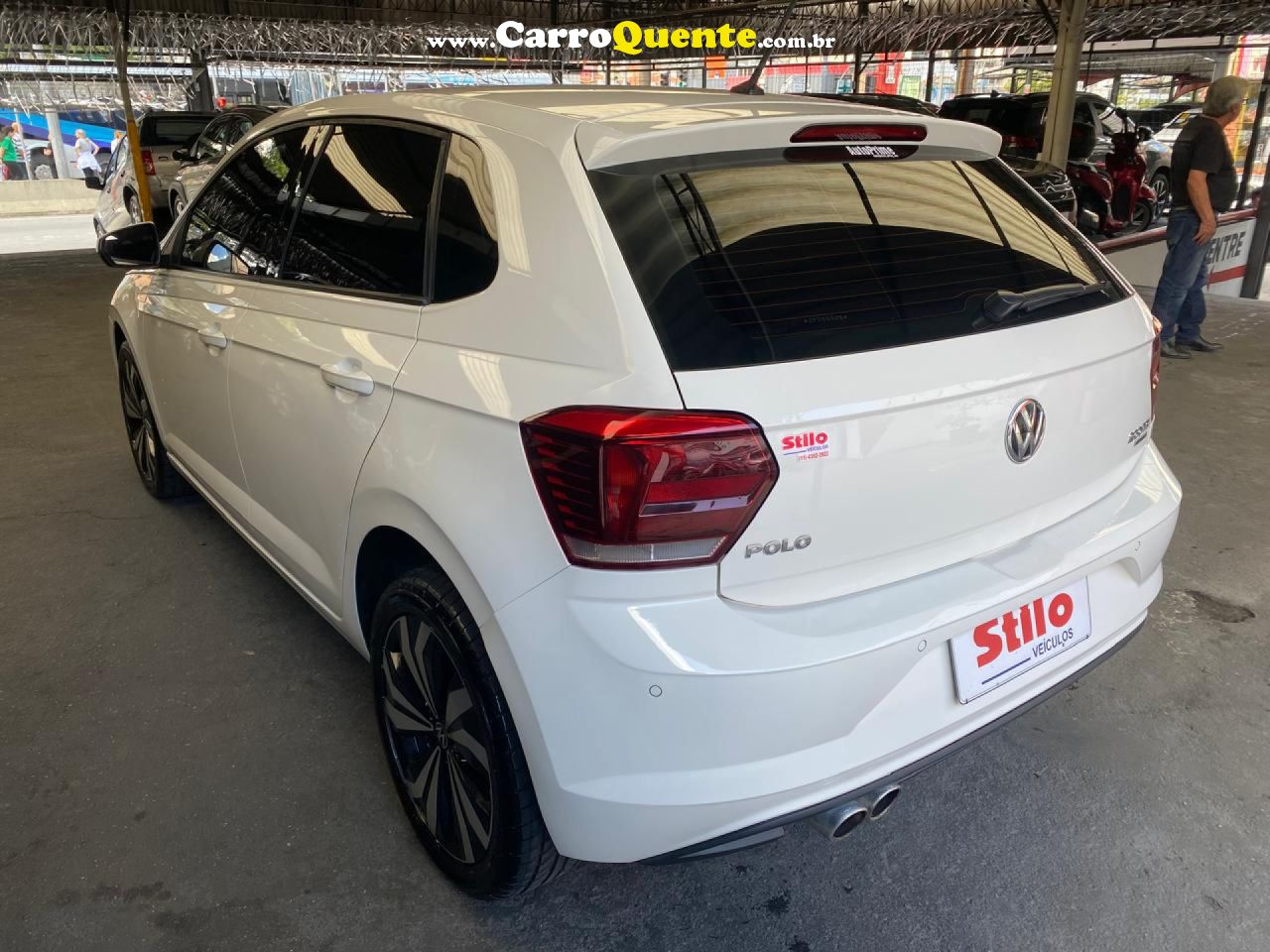 VOLKSWAGEN   POLO COMFORT. 200 TSI 1.0 FLEX 12V AUT.   BRANCO 2018 1.0 FLEX - Loja