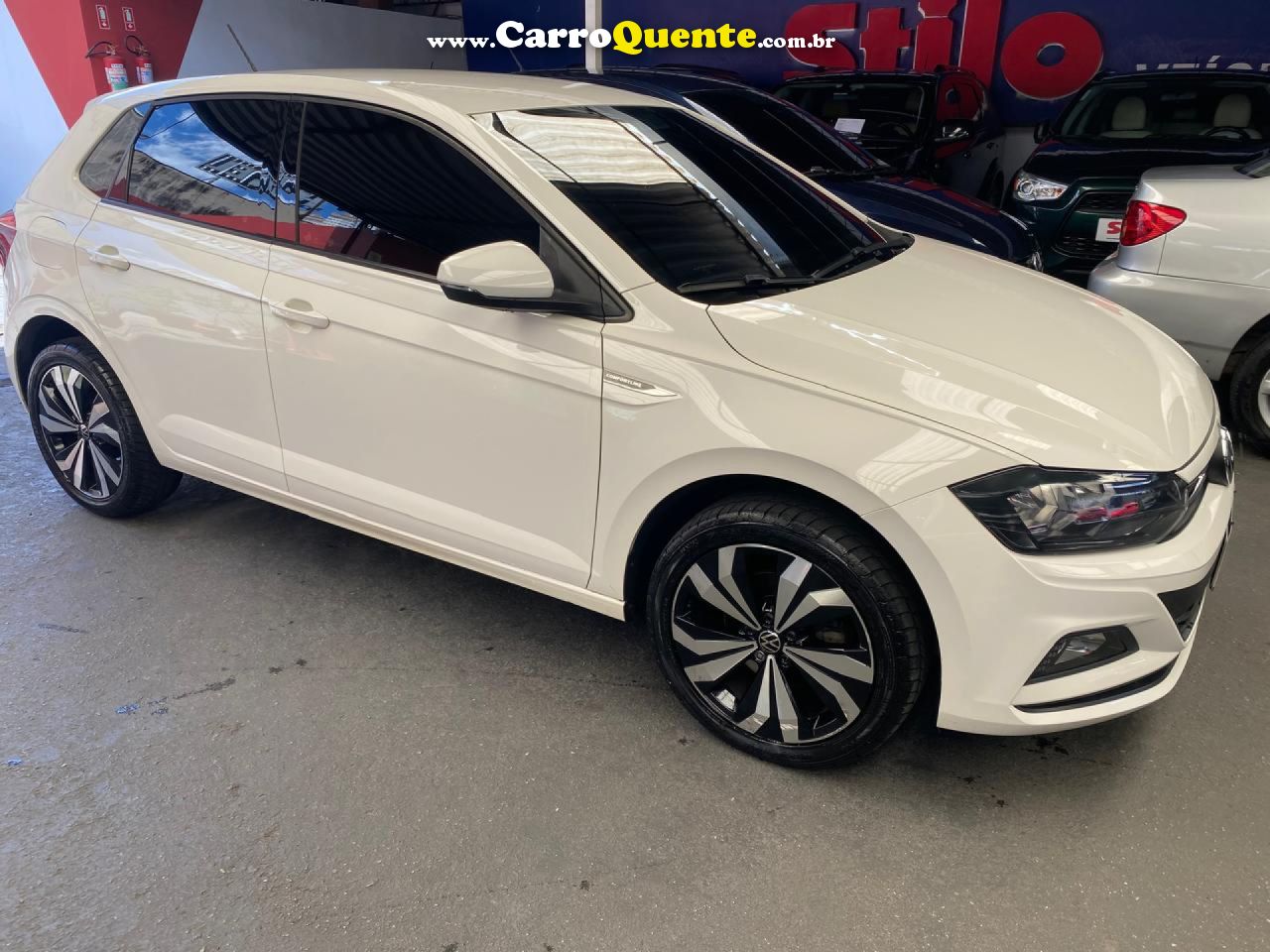 VOLKSWAGEN   POLO COMFORT. 200 TSI 1.0 FLEX 12V AUT.   BRANCO 2018 1.0 FLEX - Loja