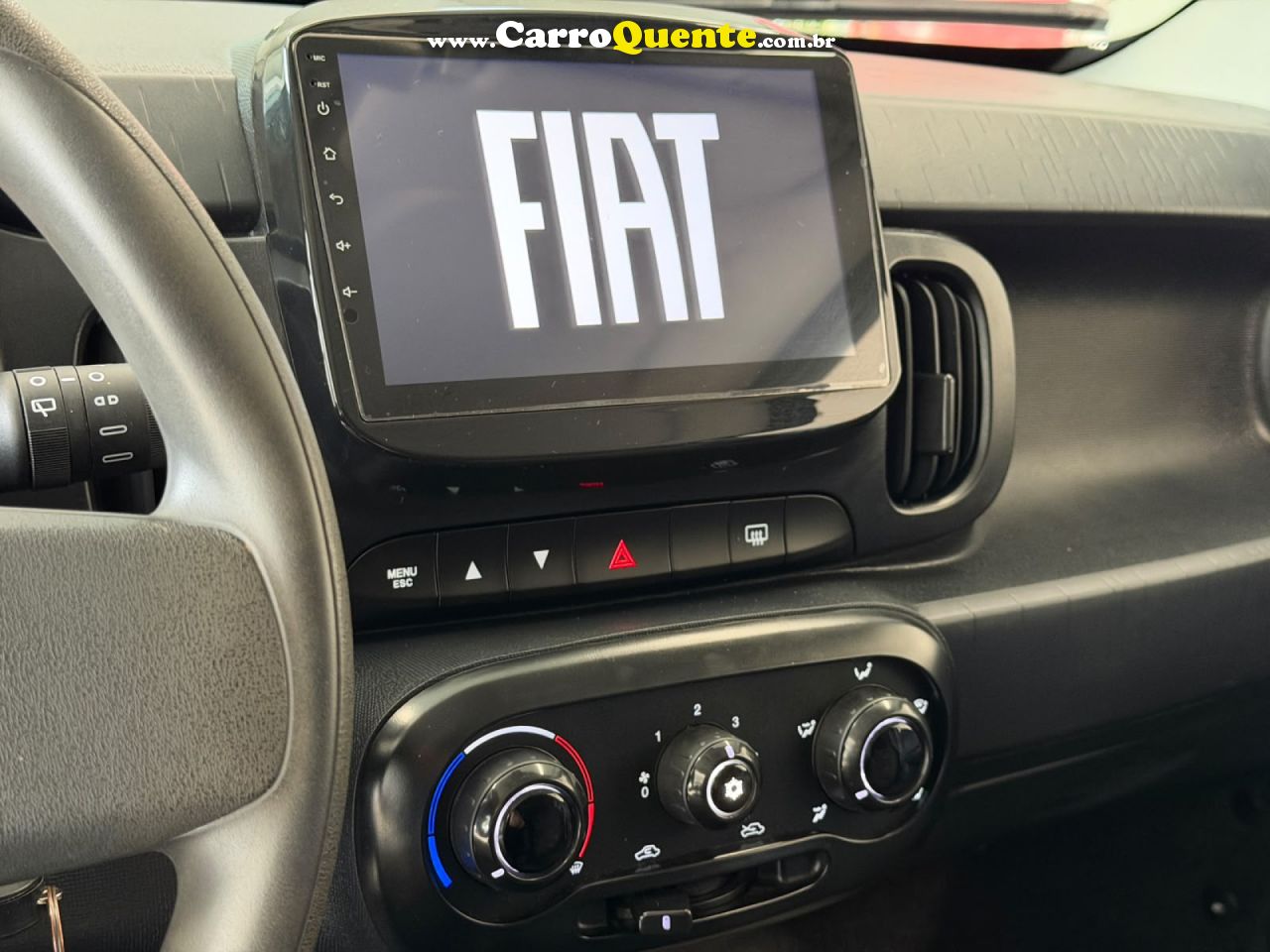 FIAT   MOBI LIKE 1.0 FIRE FLEX 5P.   BRANCO 2023 1.0 FLEX - Loja