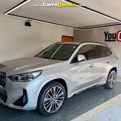 BMW   X1 SDRIVE 20I M SPORT 2.0 TB AUT.   PRATA 2025 2.0 GASOLINA