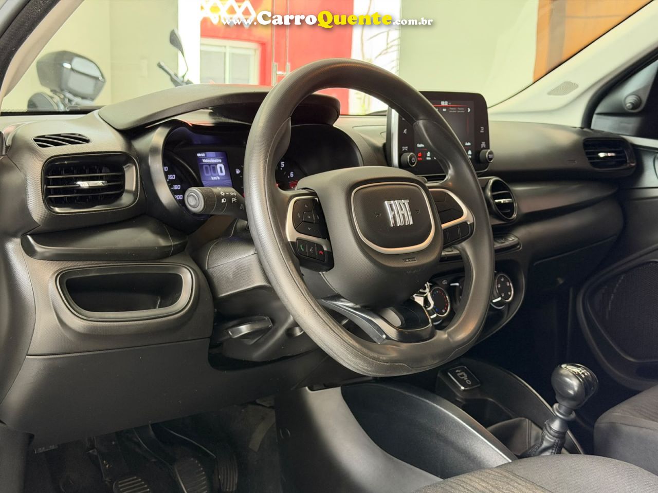 FIAT   CRONOS DRIVE 1.3 8V FLEX   PRATA 2023 1.3 FLEX - Loja