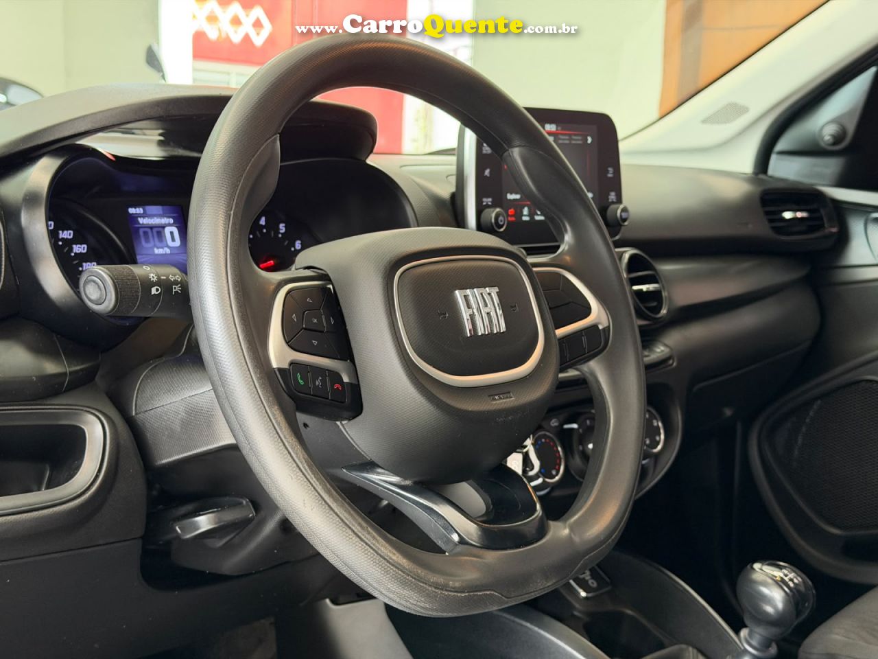 FIAT   CRONOS DRIVE 1.3 8V FLEX   PRATA 2023 1.3 FLEX - Loja