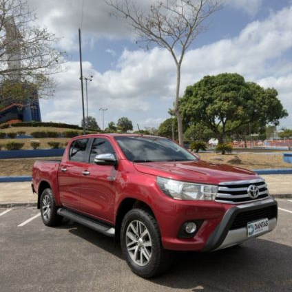 TOYOTA   HILUX CD SRV 4X4 2.8 TDI DIESEL AUT.   VERMELHO 2017 2.8 DIESEL