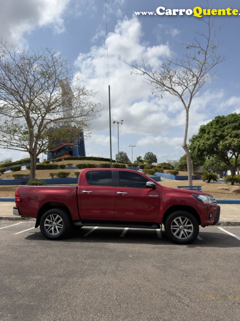 TOYOTA   HILUX CD SRV 4X4 2.8 TDI DIESEL AUT.   VERMELHO 2017 2.8 DIESEL - Loja