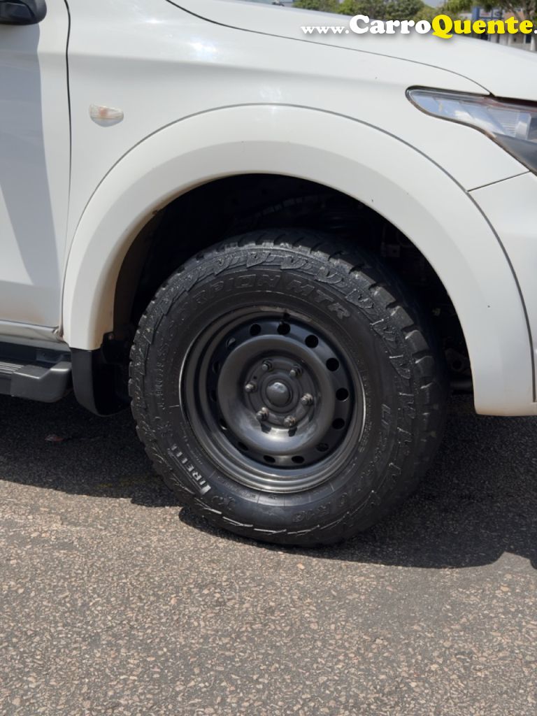 MITSUBISHI   L200 TRITON SPO GL CD MEC   BRANCO 2023 2.4 DIESEL - Loja