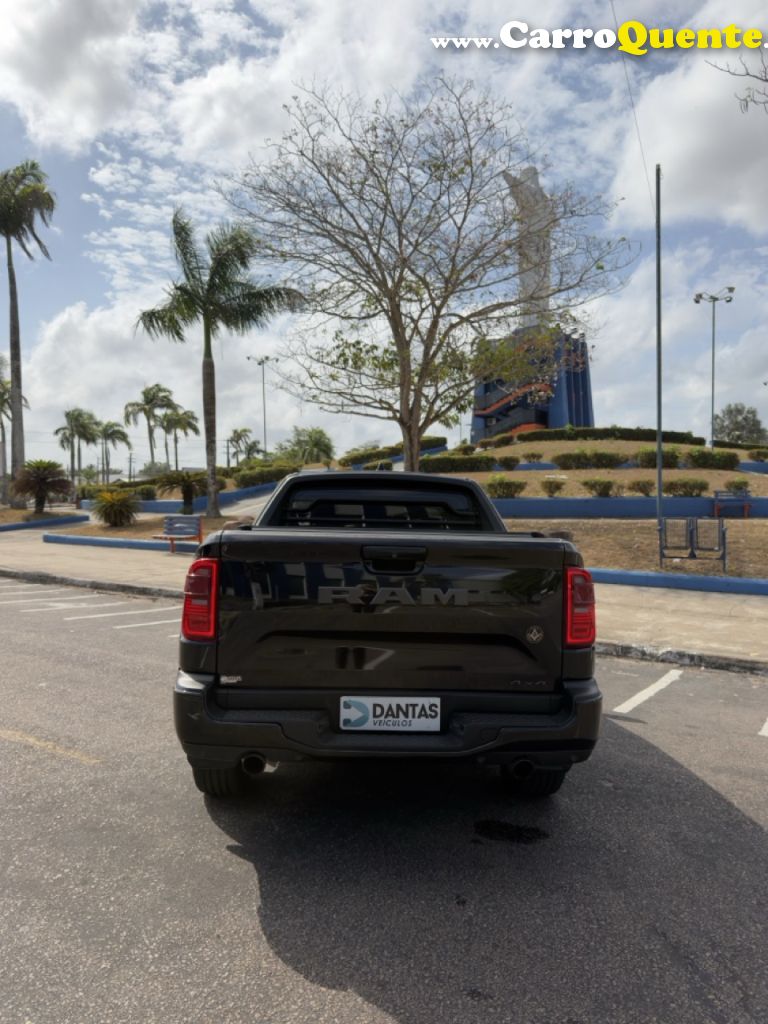 RAM   RAMPAGE RT HURRIC. 4 2.0 TB CD 4X4 AUT.   PRETO 2024 2.0 GASOLINA - Loja