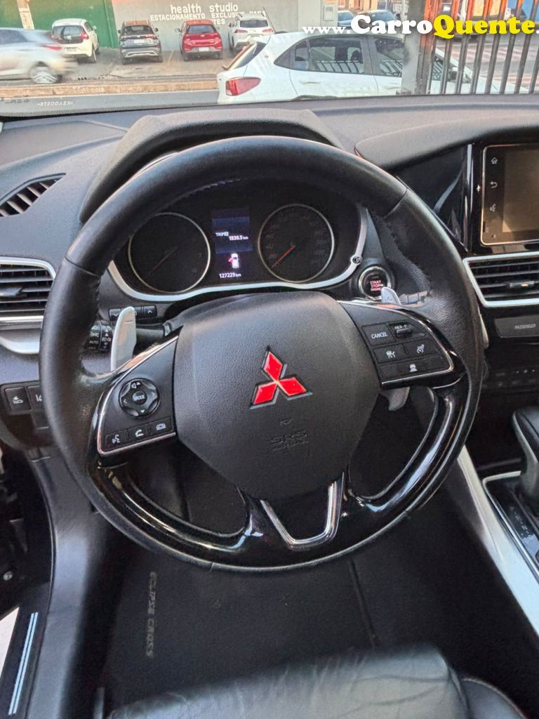 MITSUBISHI   ECLIPSE CROSS HPE-S 1.5 16V 165CV AUT.   PRETO 2019 1.5 GASOLINA - Loja
