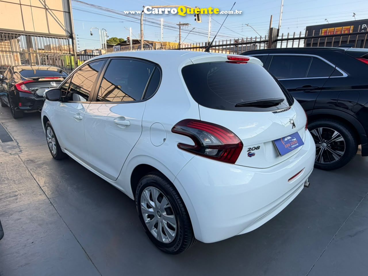 PEUGEOT   208 ACTIVE 1.2 FLEX 12V 5P MEC.   BRANCO 2018 1.2 FLEX - Loja