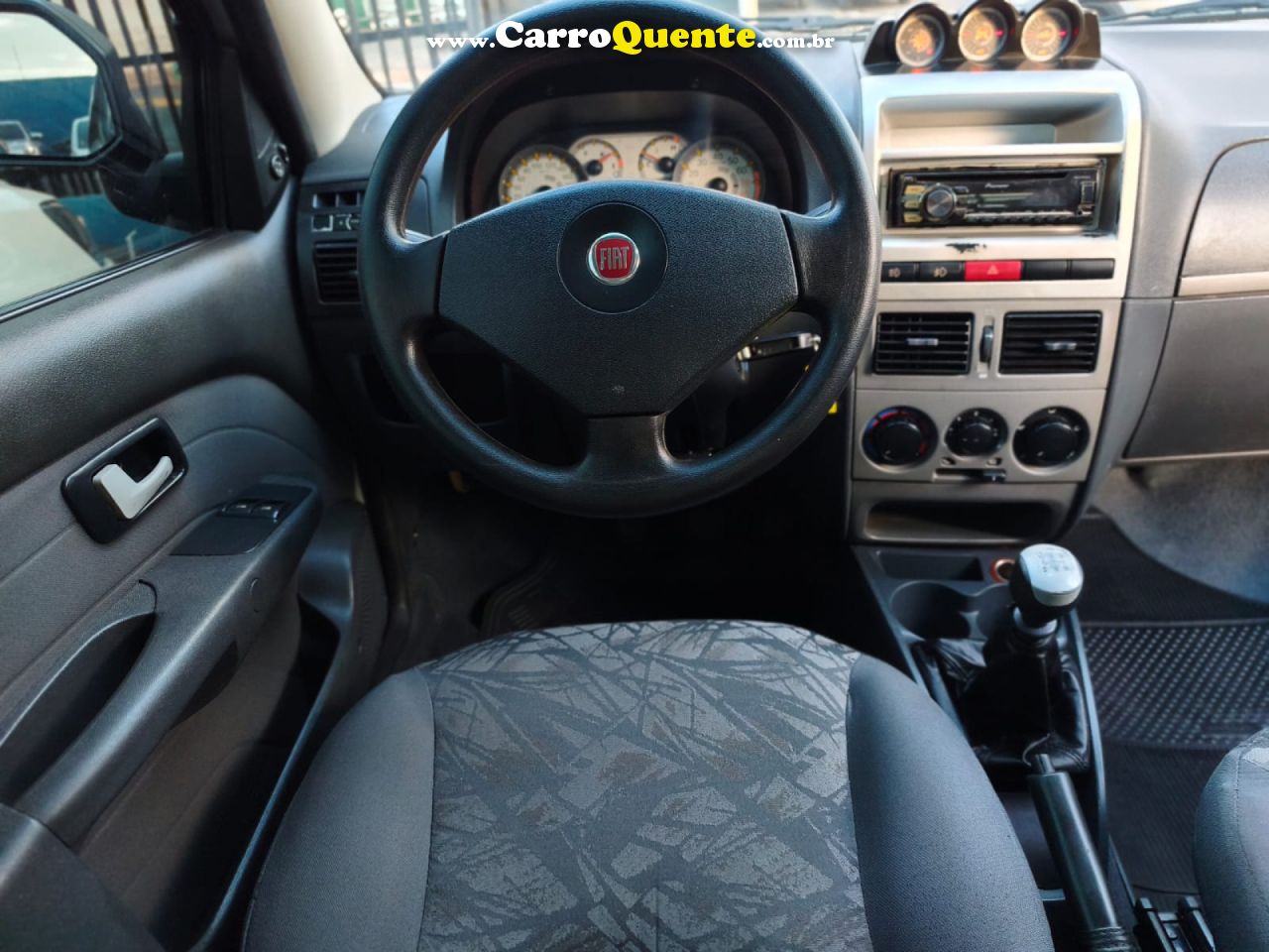FIAT   STRADA ADVENTURE1.8 1.8 LOCKER FLEX CD   PRATA 2010 1.8 FLEX - Loja