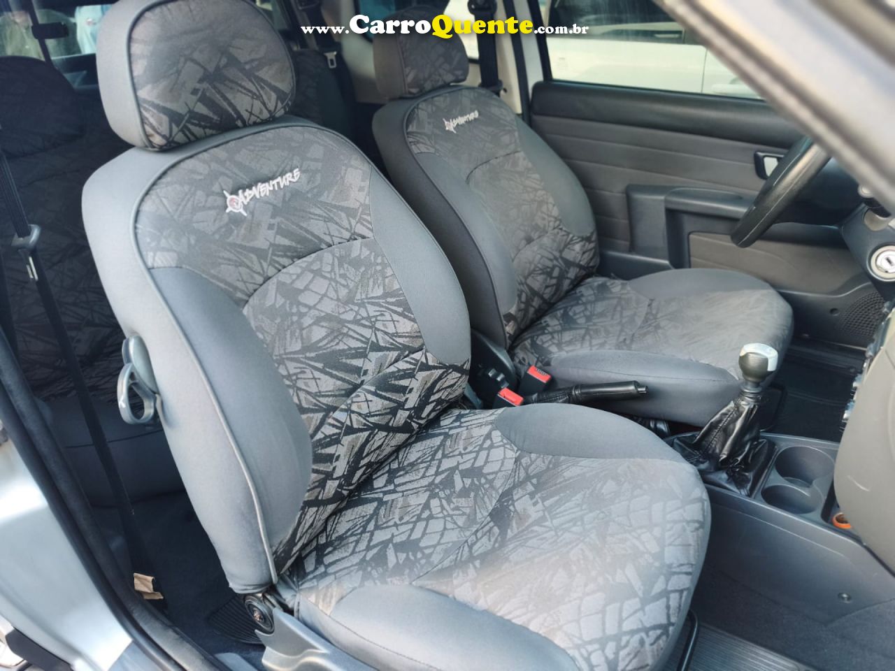 FIAT   STRADA ADVENTURE1.8 1.8 LOCKER FLEX CD   PRATA 2010 1.8 FLEX - Loja