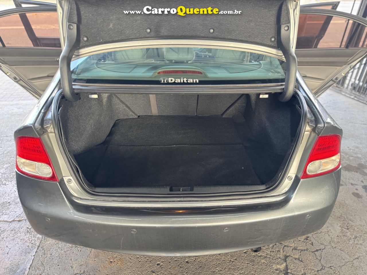 HONDA   CIVIC SED. LXL LXL SE 1.8 FLEX 16V AUT.   CINZA 2011 1.8 FLEX - Loja