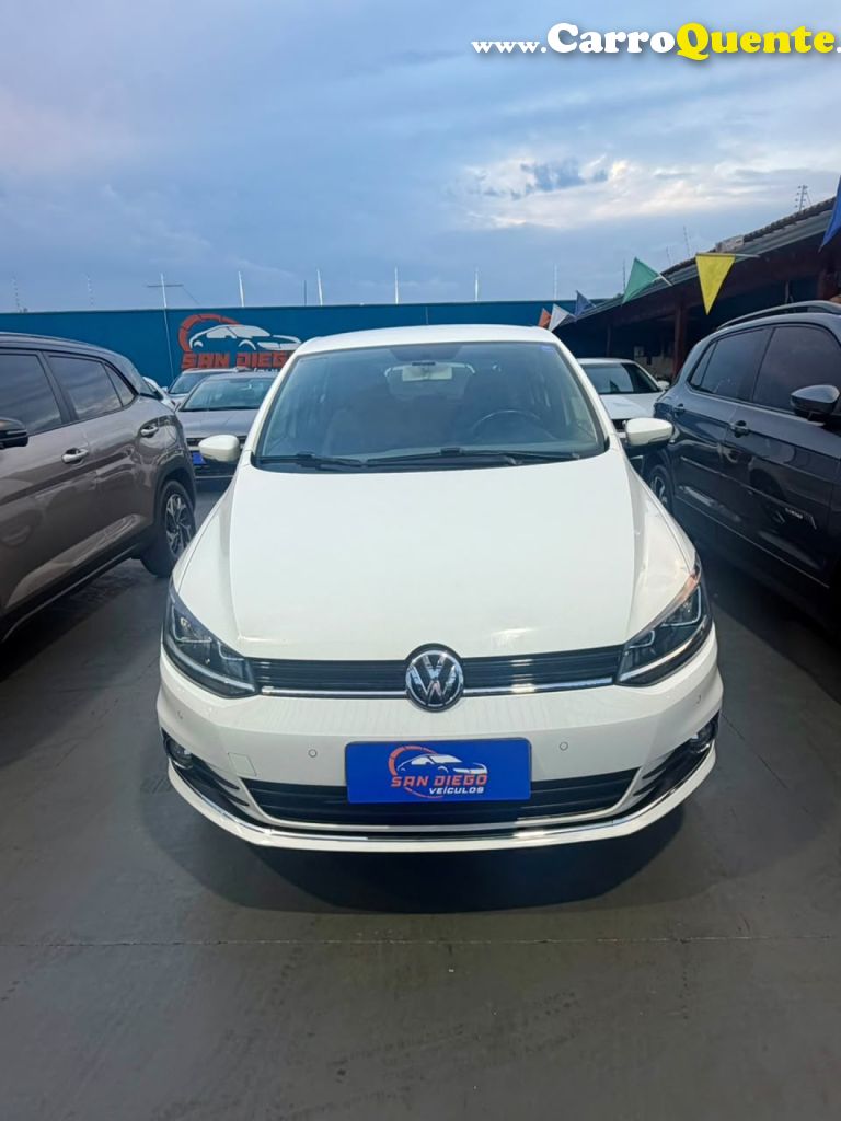 VOLKSWAGEN   FOX HIGHLINE1.6 FLEX 16V 5P   BRANCO 2016 1.6 FLEX - Loja