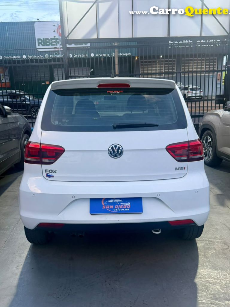 VOLKSWAGEN   FOX HIGHLINE1.6 FLEX 16V 5P   BRANCO 2016 1.6 FLEX - Loja