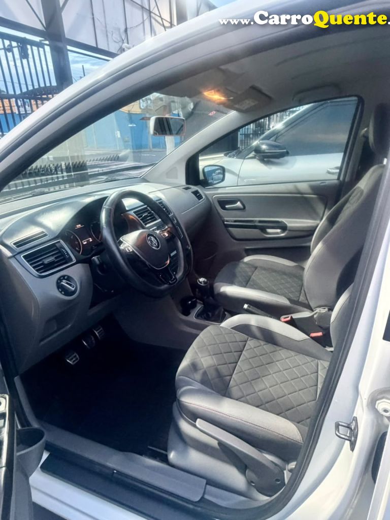 VOLKSWAGEN   FOX HIGHLINE1.6 FLEX 16V 5P   BRANCO 2016 1.6 FLEX - Loja