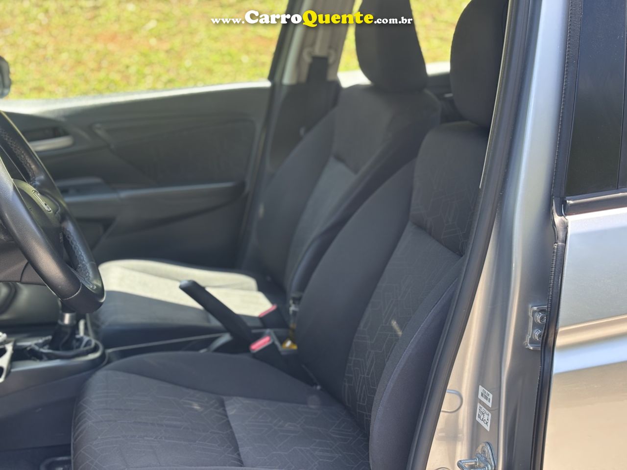 HONDA   FIT LX 1.5 FLEXONE 16V 5P MEC.   PRATA 2015 1.5 FLEX - Loja
