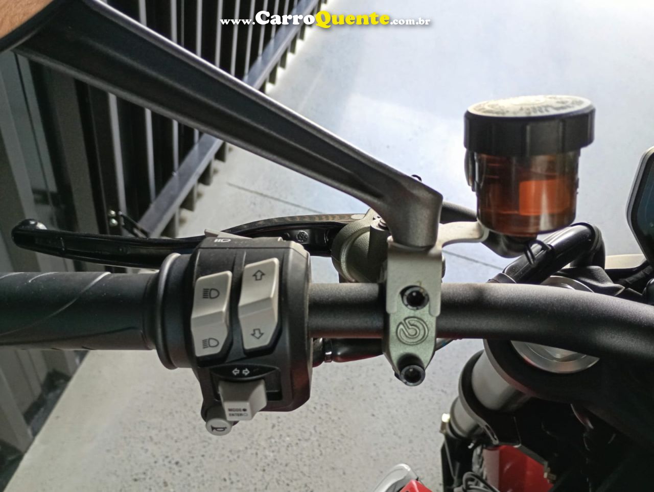 DUCATI   MONSTER 937CC   VERMELHO 2022 937 GASOLINA - Loja