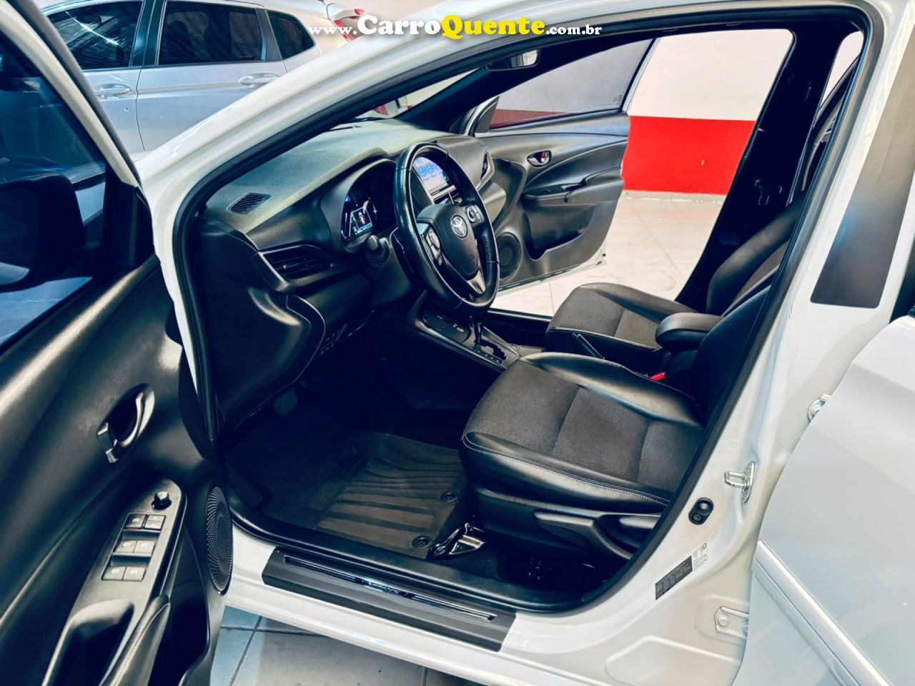 TOYOTA   YARIS XS 1.5 FLEX 16V 5P AUT.   BRANCO 2023 1.5 FLEX - Loja