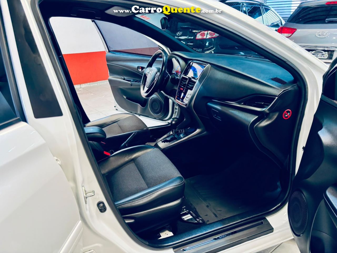 TOYOTA   YARIS XS 1.5 FLEX 16V 5P AUT.   BRANCO 2023 1.5 FLEX - Loja