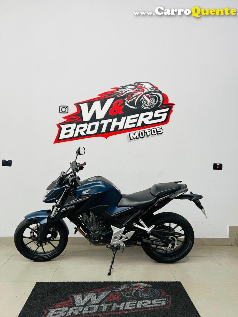 HONDA   CB300F TWISTER ABS   AZUL 2025 300 FLEX - Loja